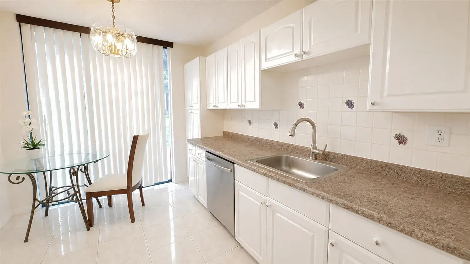 3450 Blue Lake Drive # 204, Pompano Beach FL 33064