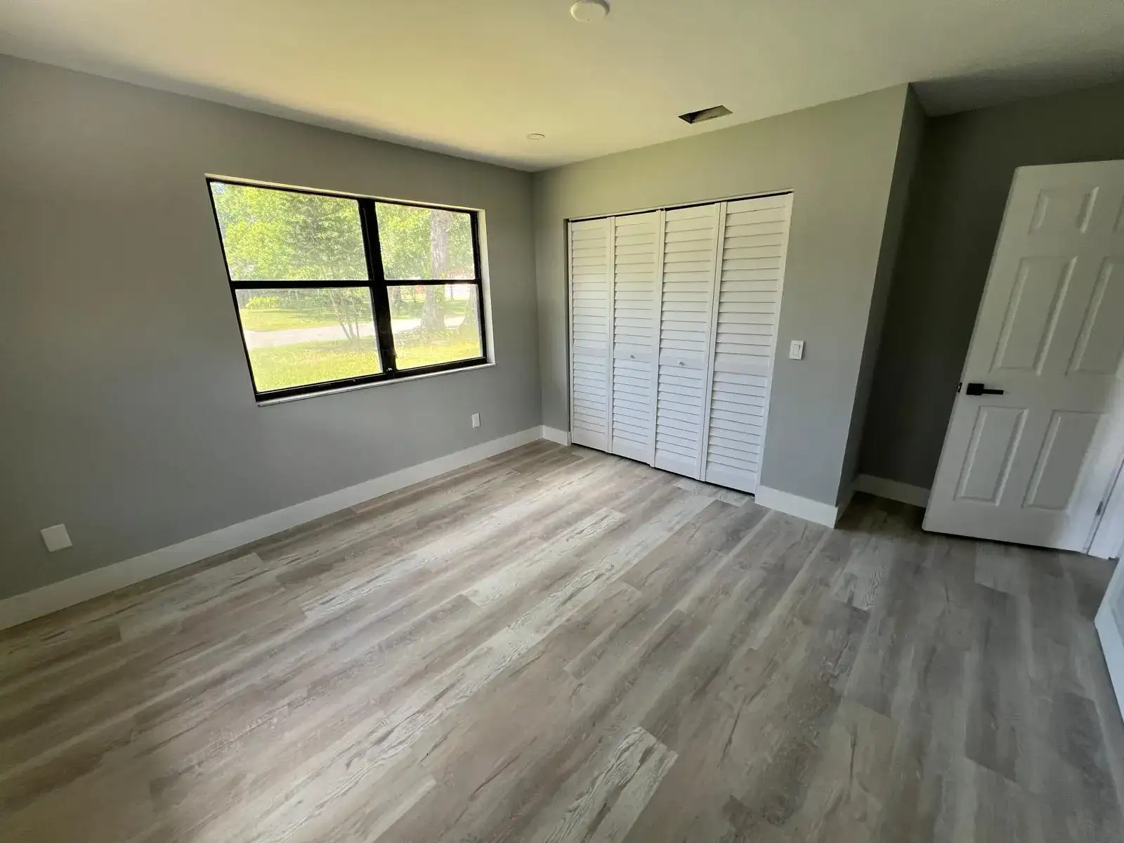 2008 S 30th Street, Fort Pierce FL 34947 photo 2