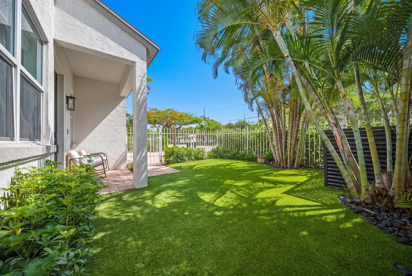 417 SW 8th Street, Fort Lauderdale FL 33315 photo 4