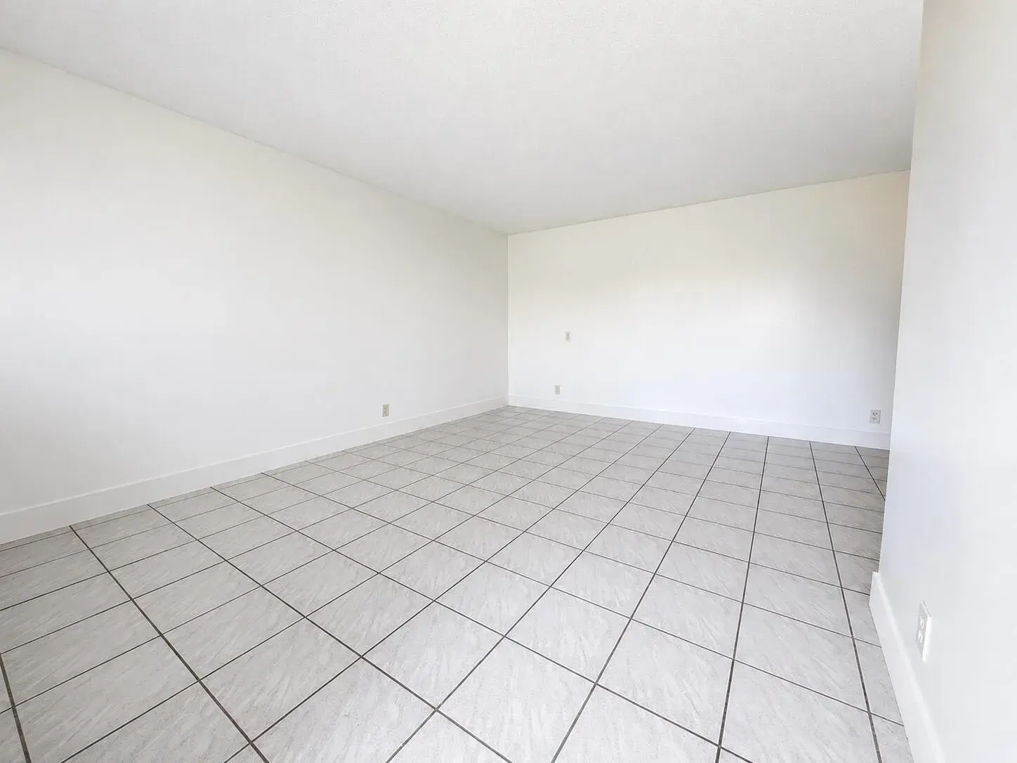 1857 Jefferson Street # 304, Hollywood FL 33020