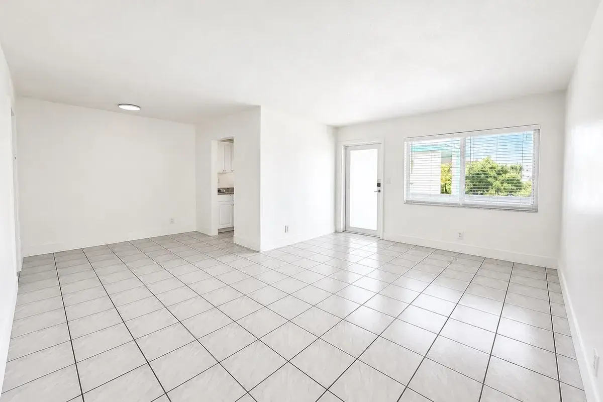 1857 Jefferson Street # 304, Hollywood FL 33020