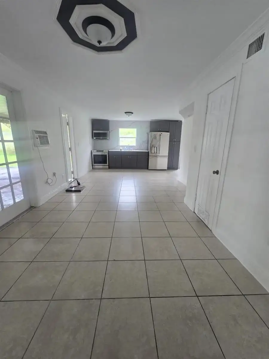 6209 Grant Street, Hollywood FL 33024 photo 3