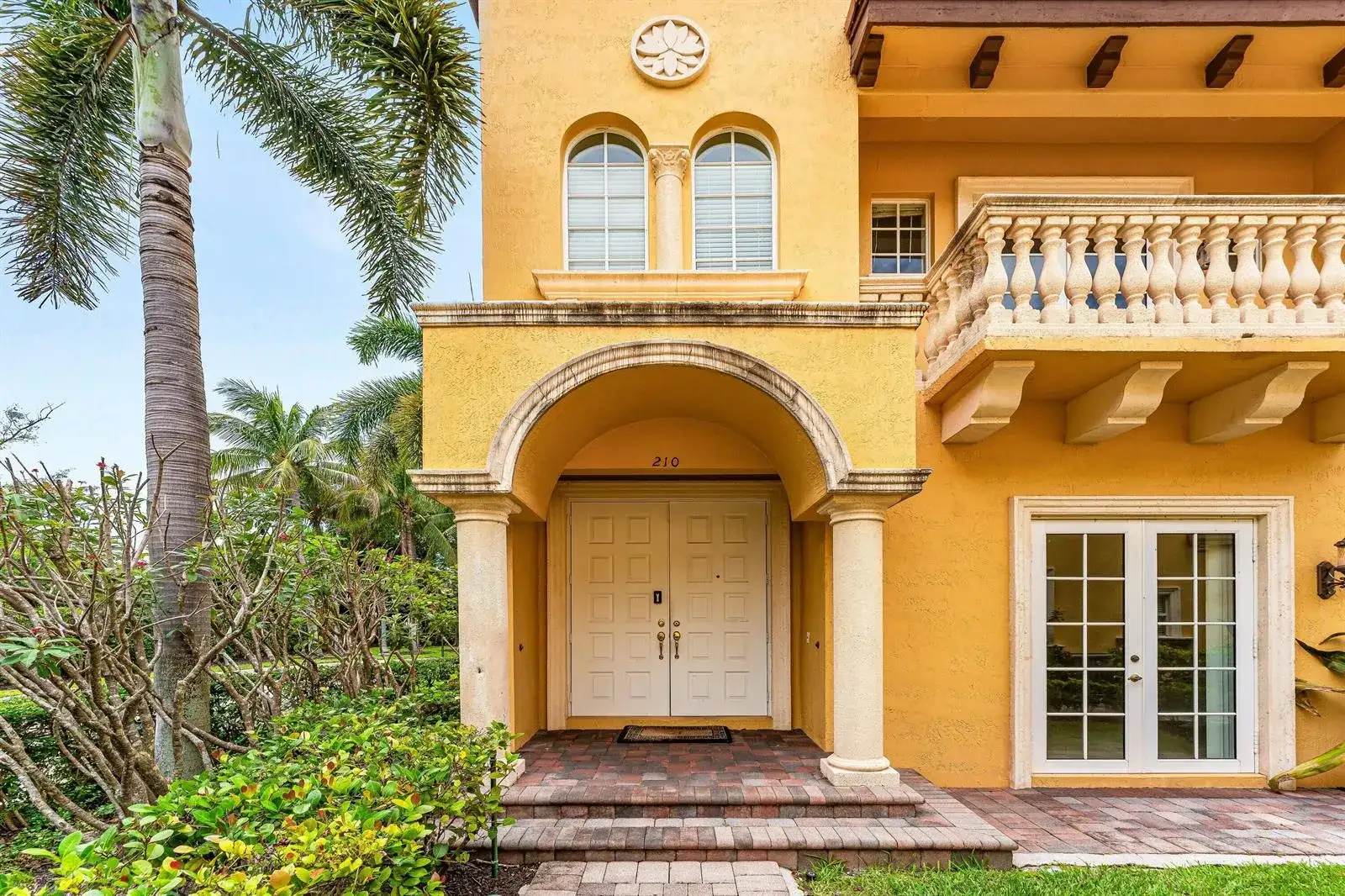 210 NE 69th Circle, Boca Raton FL 33487 photo 3