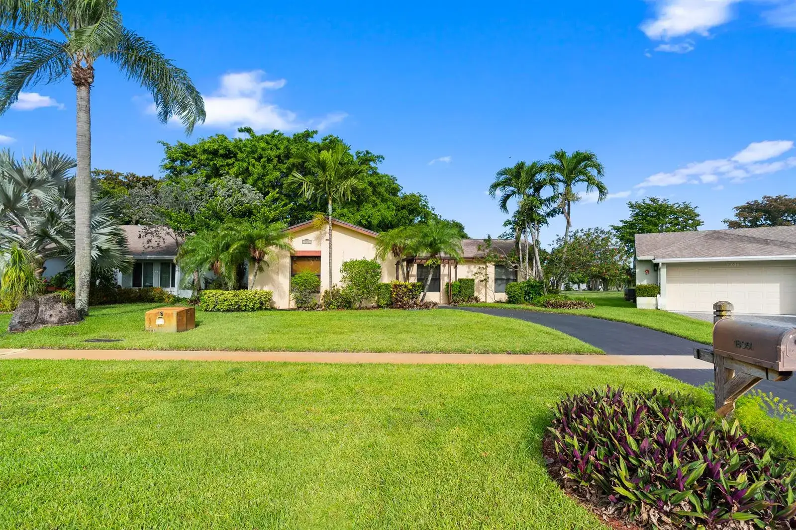 18051 S 104th Ter Terrace S, Boca Raton FL 33498