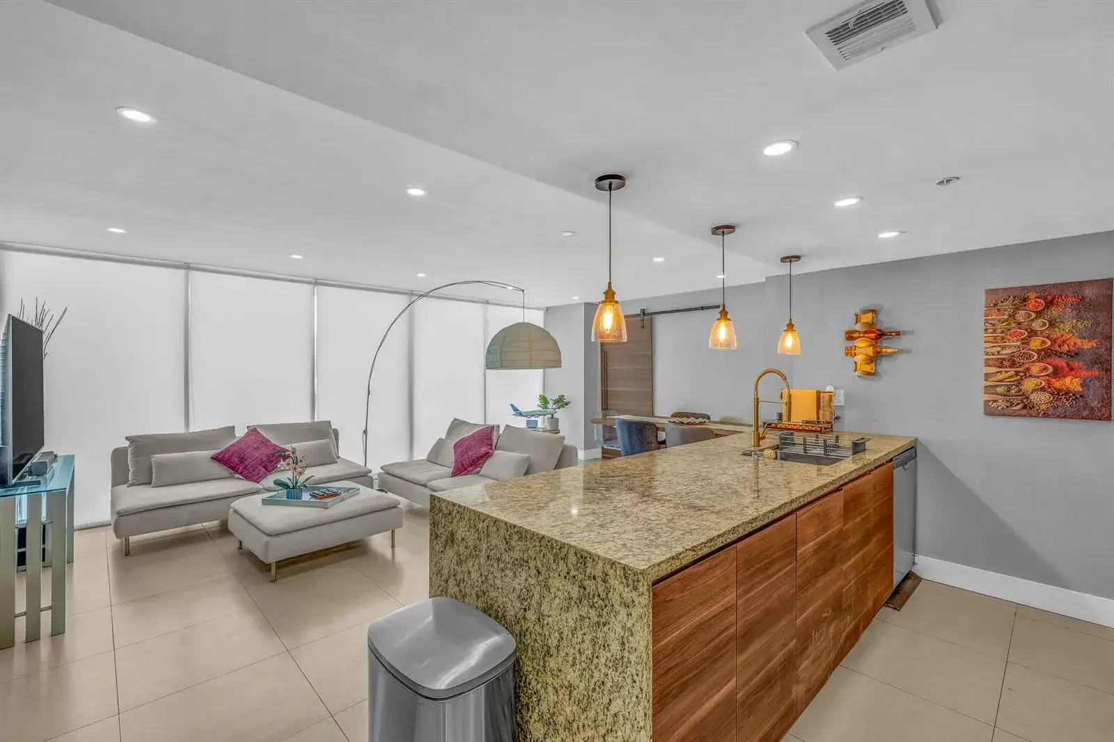 7601 E Treasure Drive # 416, North Bay Village FL 33141