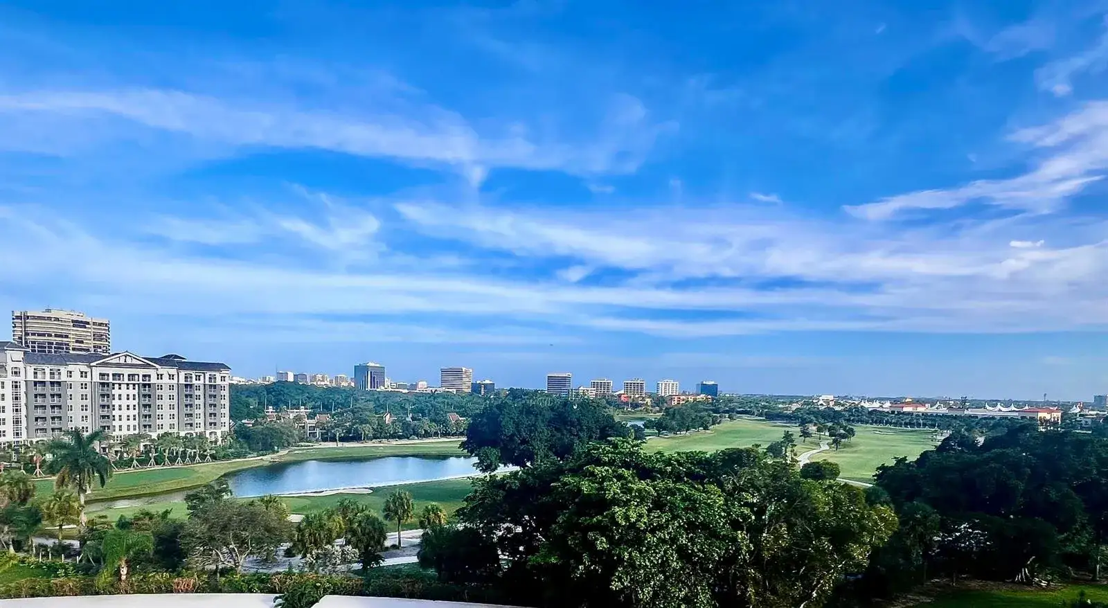 2425 Presidential Way # 806, West Palm Beach FL 33401