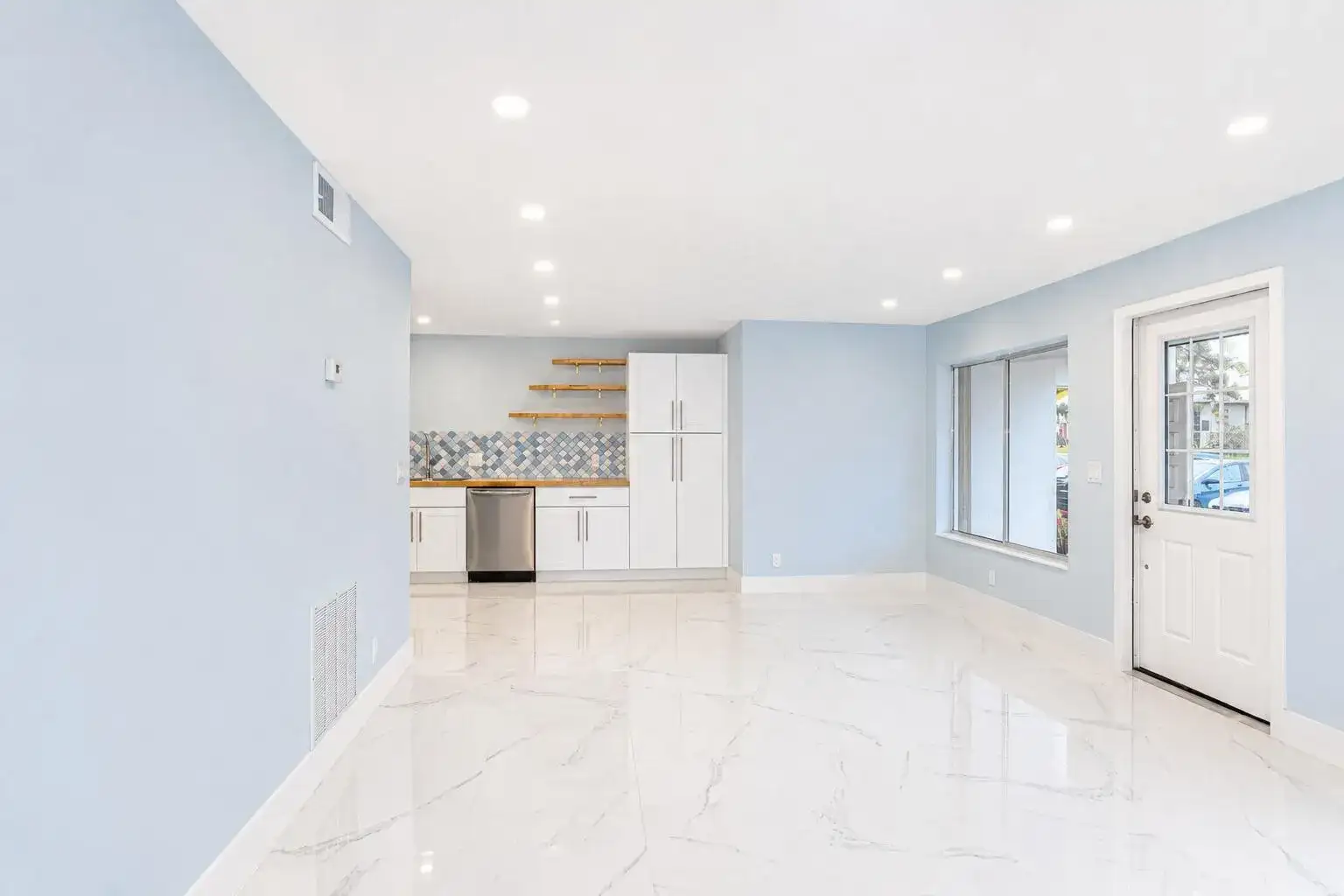303 Knotty Pine Circle # 1, FL 33463 photo 3