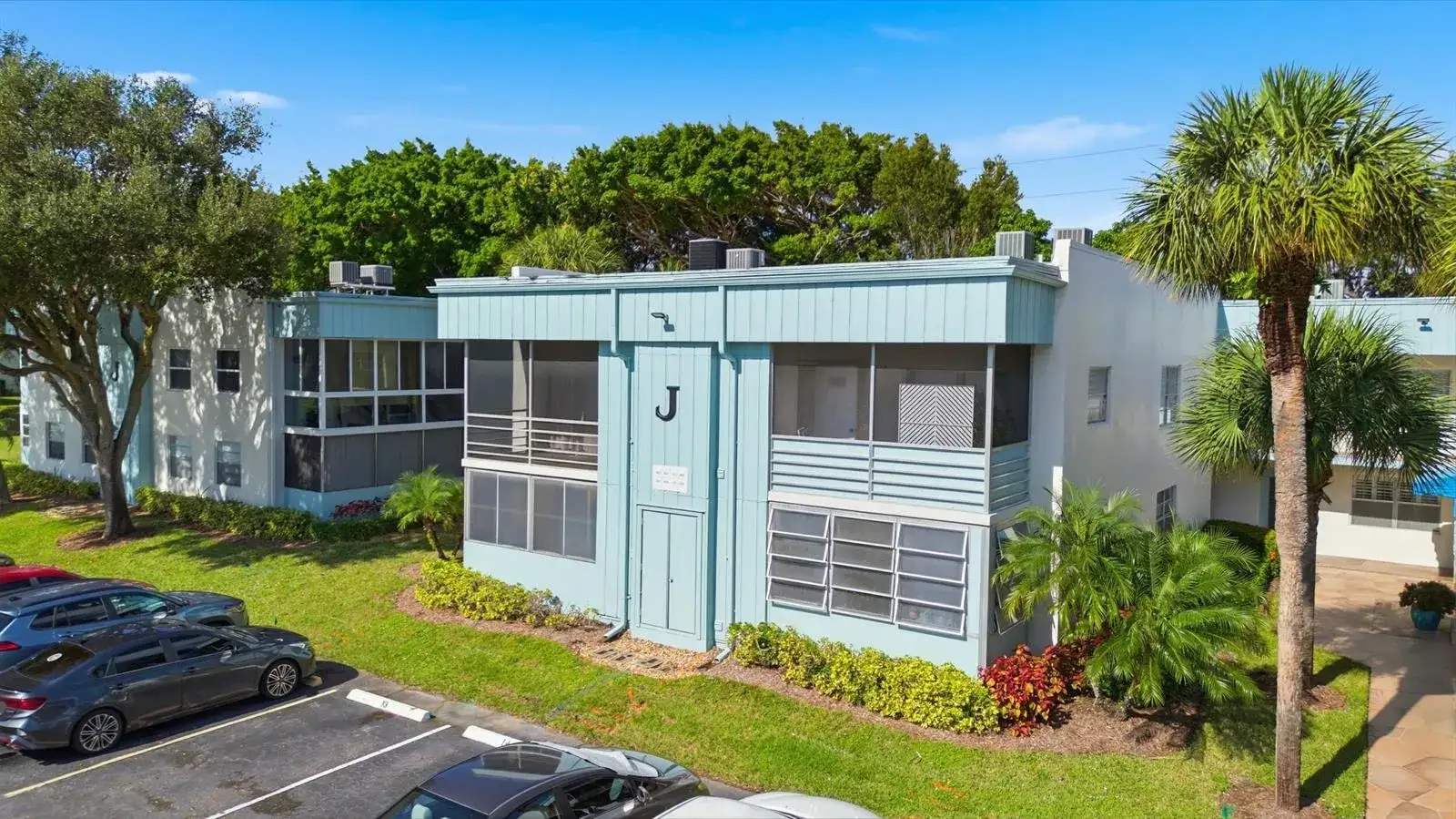 442 Normandy J, Delray Beach FL 33484 photo 3