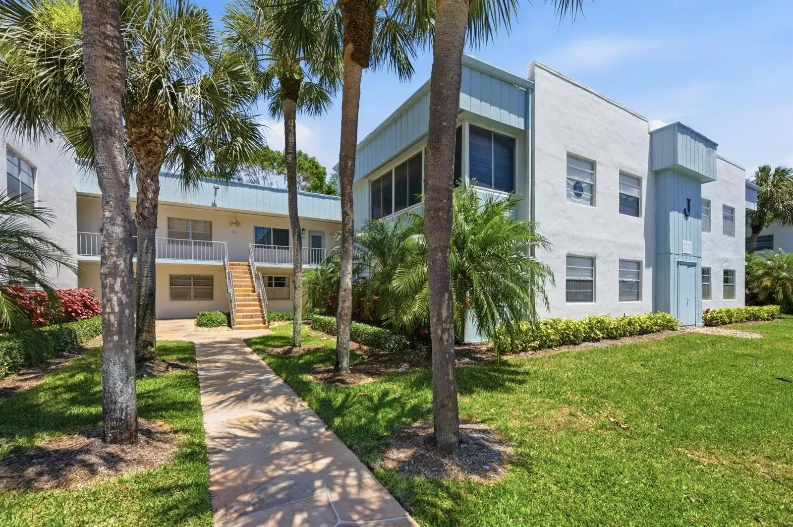 442 Normandy J, Delray Beach FL 33484 photo 4
