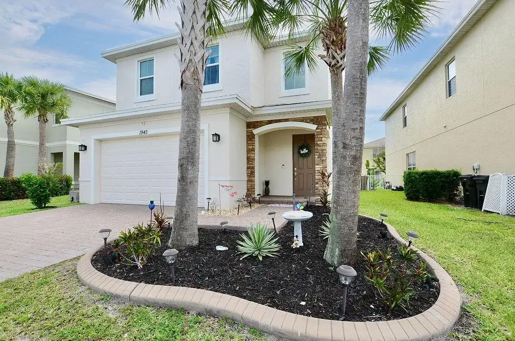 1945 NW Cataluna Circle, Port St. Lucie FL 34986 photo 3