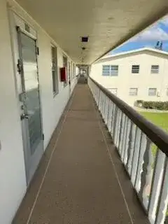 321 Northampton, West Palm Beach FL 33417 photo 3