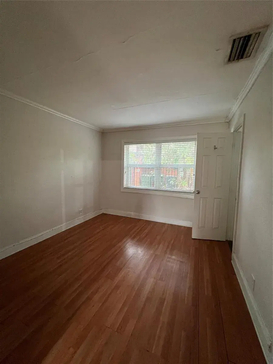 1333 NE 5th Terrace # 9, Fort Lauderdale FL 33304