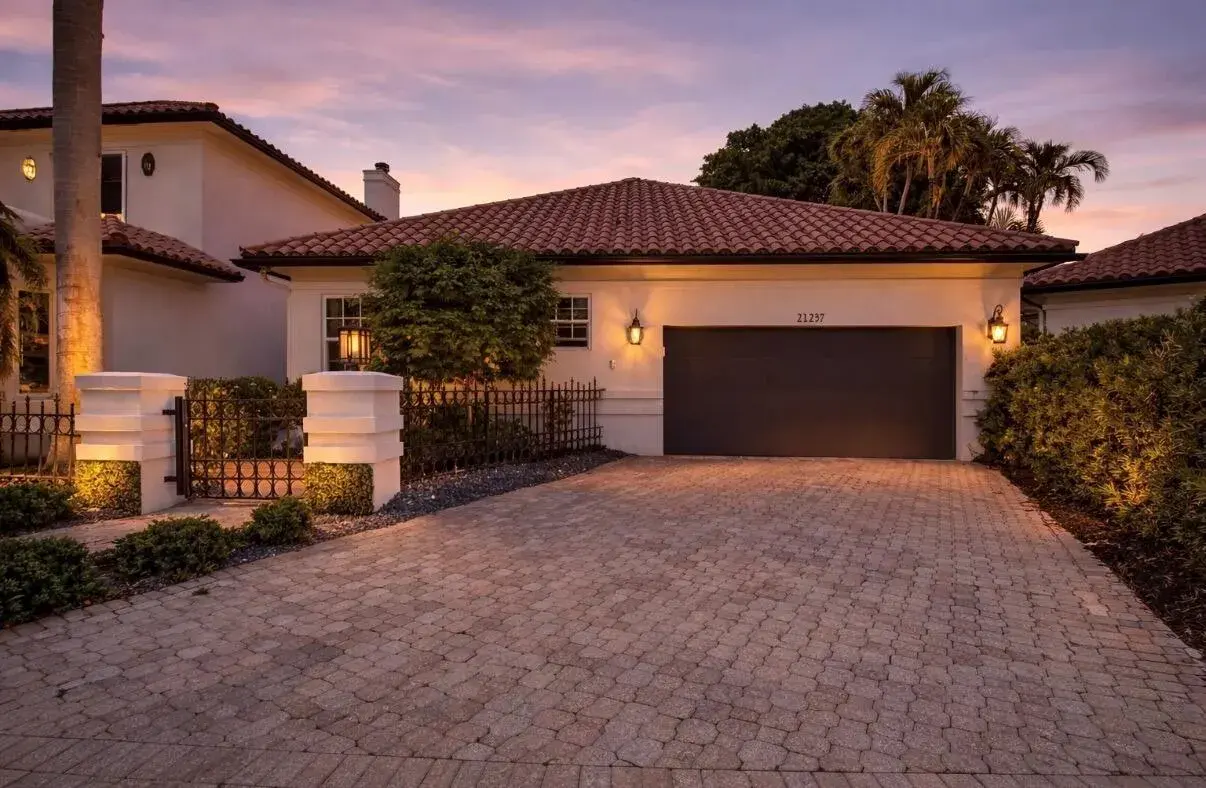 21237 Harrow Court, Boca Raton FL 33433