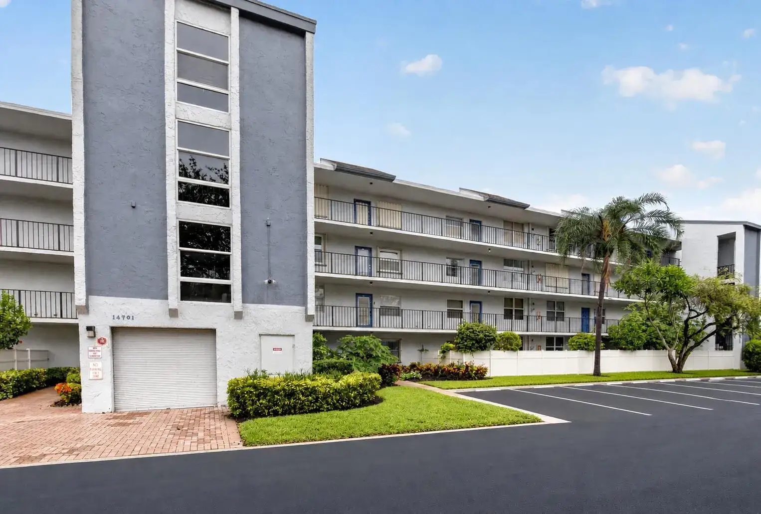 14701 Cumberland Drive # 2080, Delray Beach FL 33446