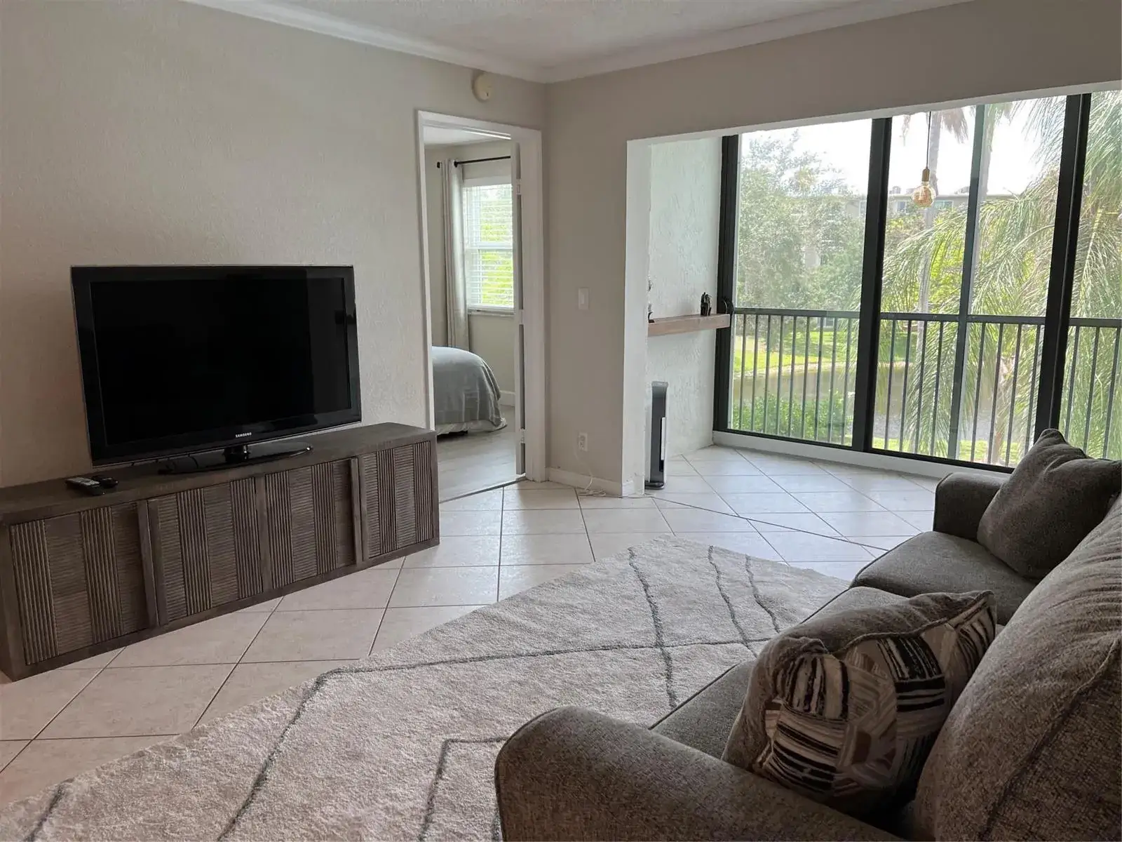 2220 N Cypress Bend Drive # 301, Pompano Beach FL 33069