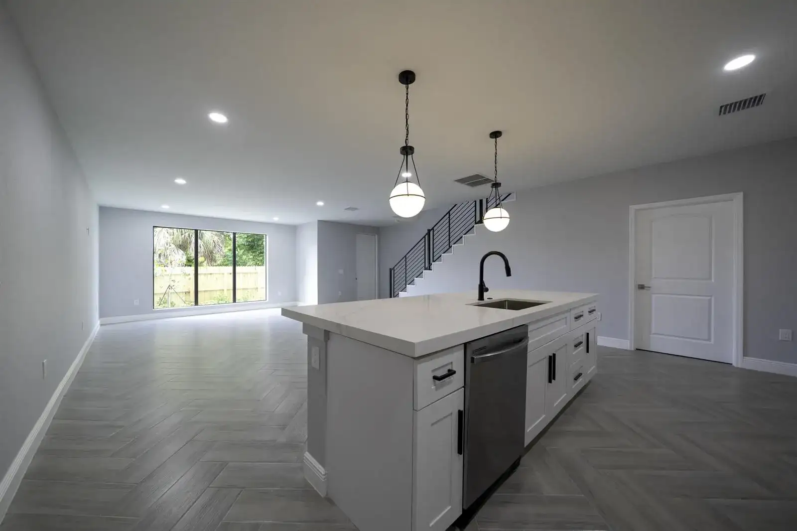 333 NW 41st Street # 337, Oakland Park FL 33309 photo 2