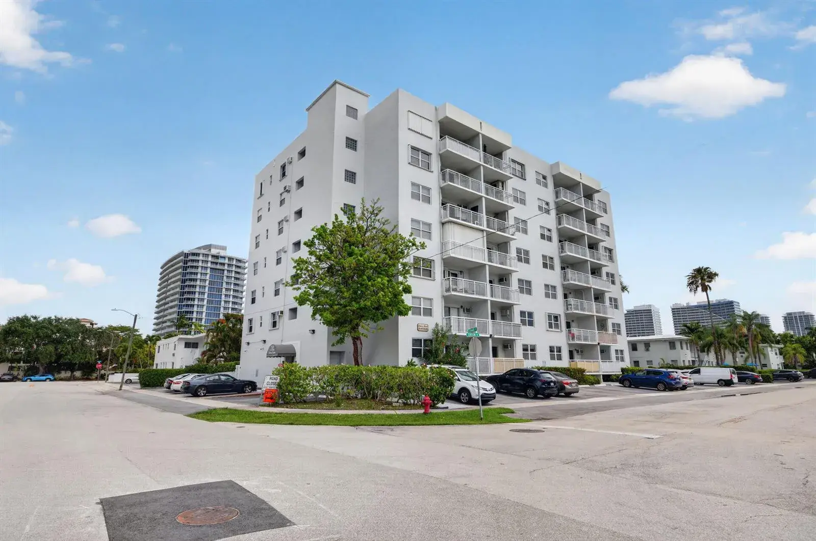 720 Orton Avenue # 704, Fort Lauderdale FL 33304