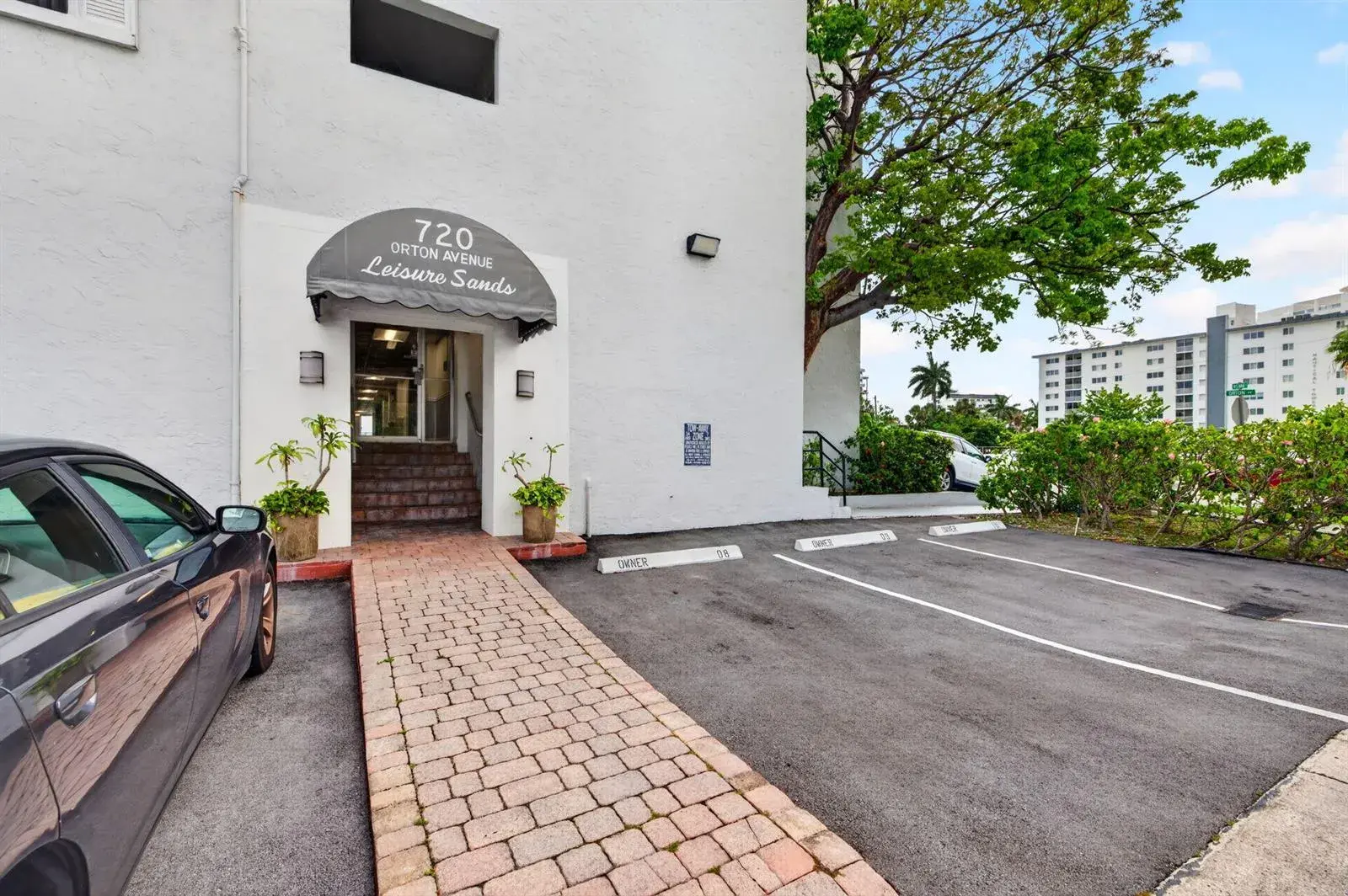 720 Orton Avenue # 704, Fort Lauderdale FL 33304