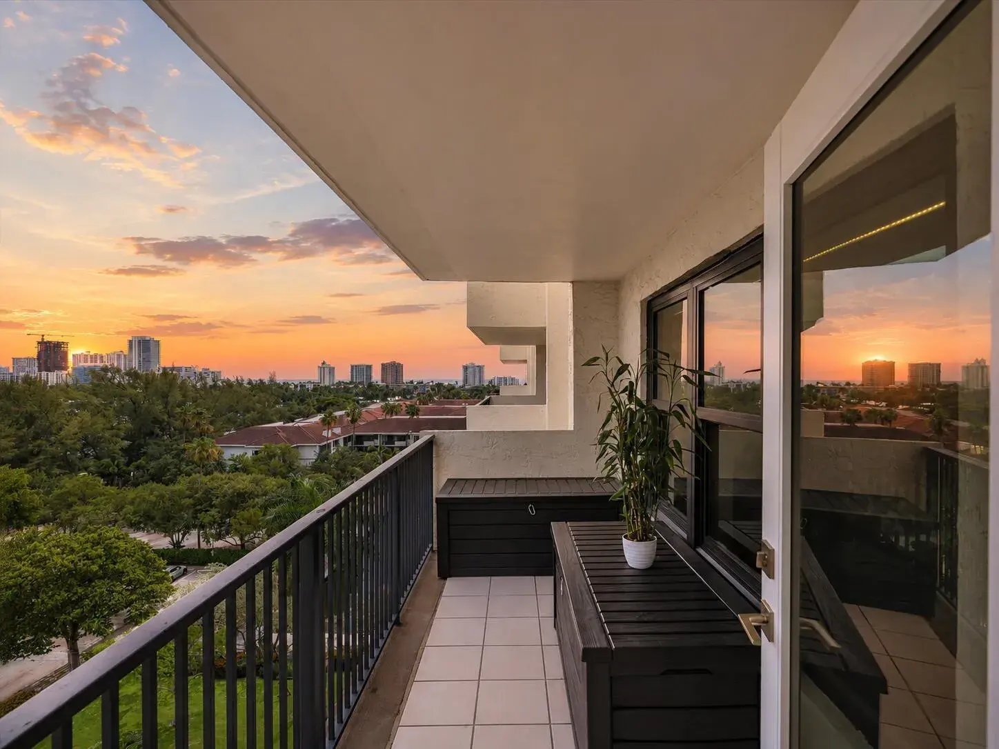 3200 Port Royale Drive N # 910, Fort Lauderdale FL 33308
