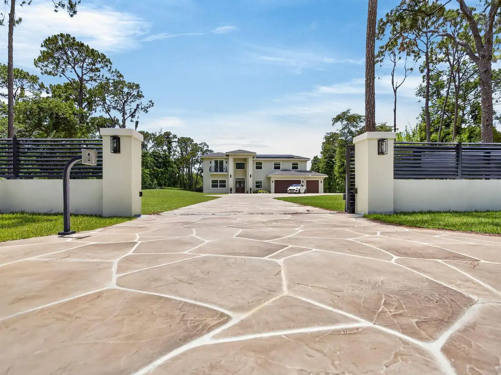 6077 NW 71st Terrace, Parkland FL 33067