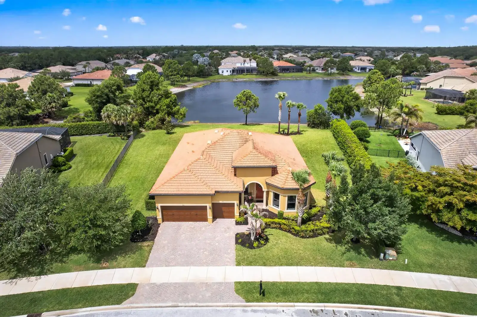941 SW Sea Green Street, Palm City FL 34990 photo 2