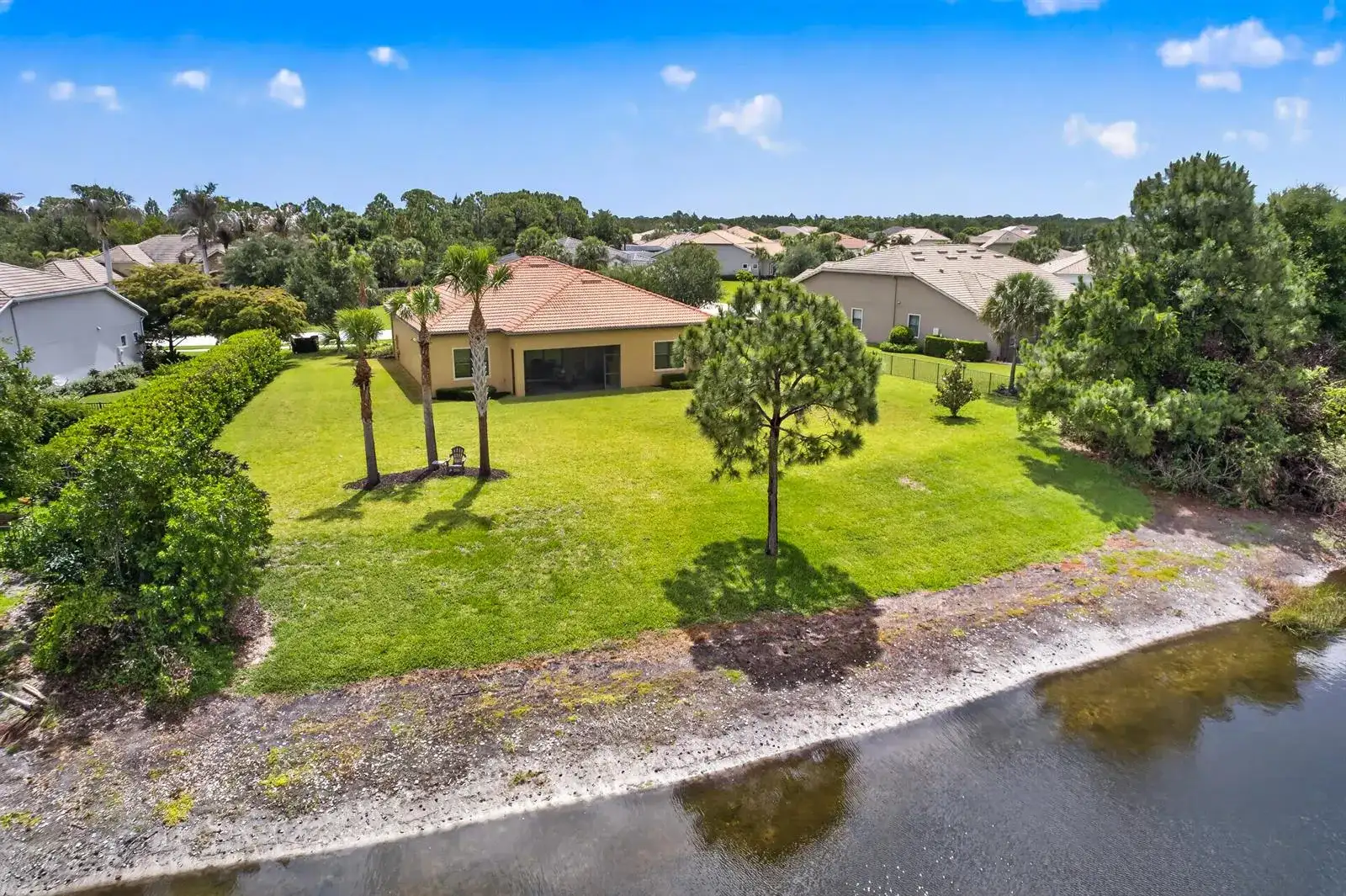941 SW Sea Green Street, Palm City FL 34990 photo 5