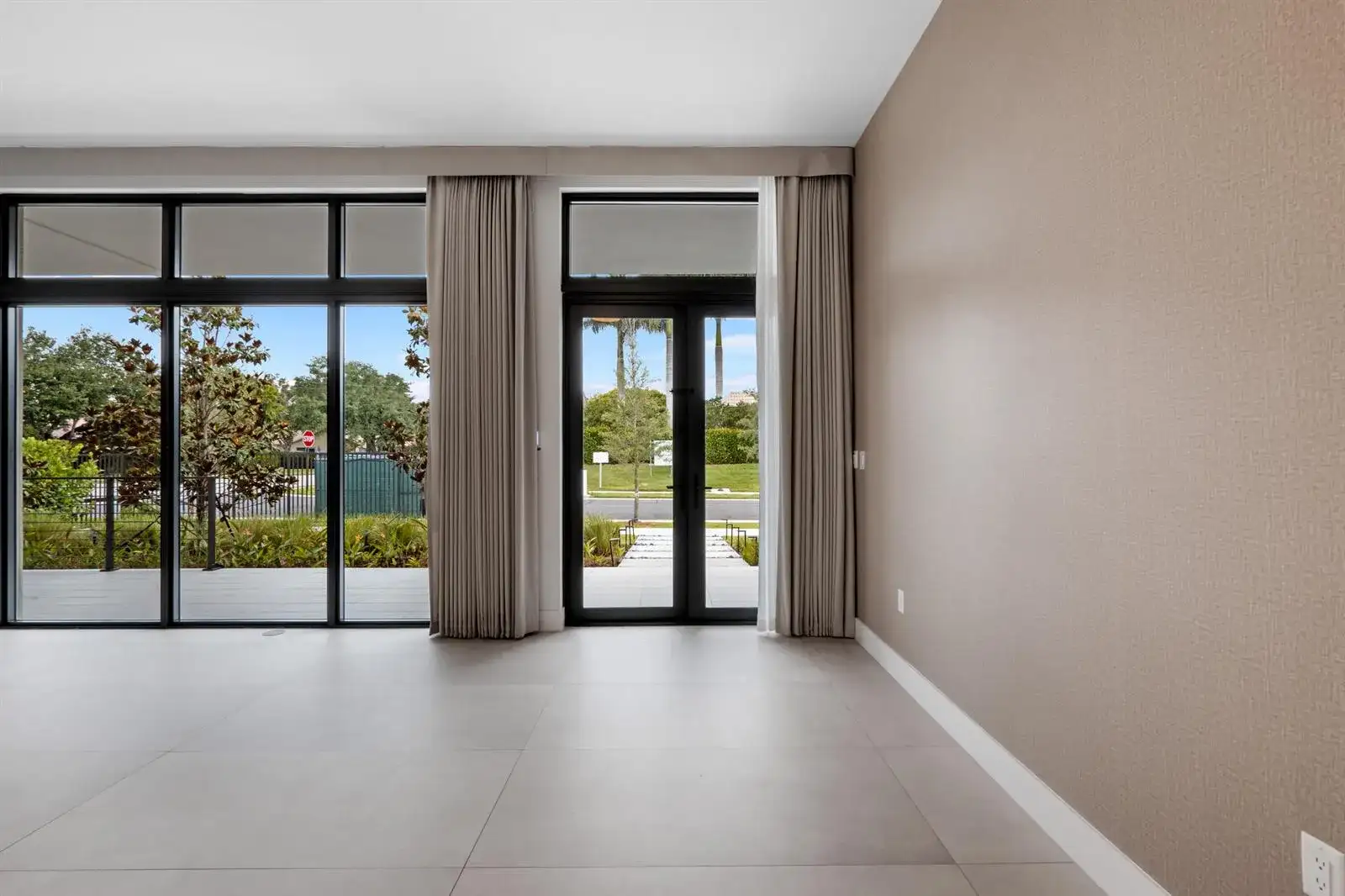 16788 Natures Way, Weston FL 33326 photo 4