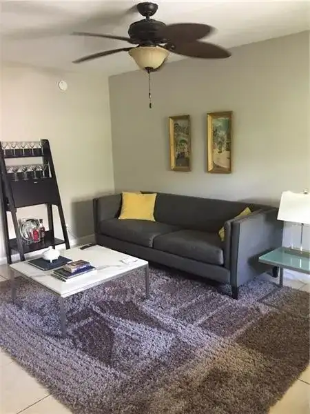 2741 NE 8th Avenue # 14, Wilton Manors FL 33334 photo 2