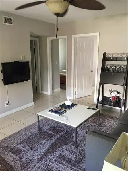 2741 NE 8th Avenue # 14, Wilton Manors FL 33334 photo 5