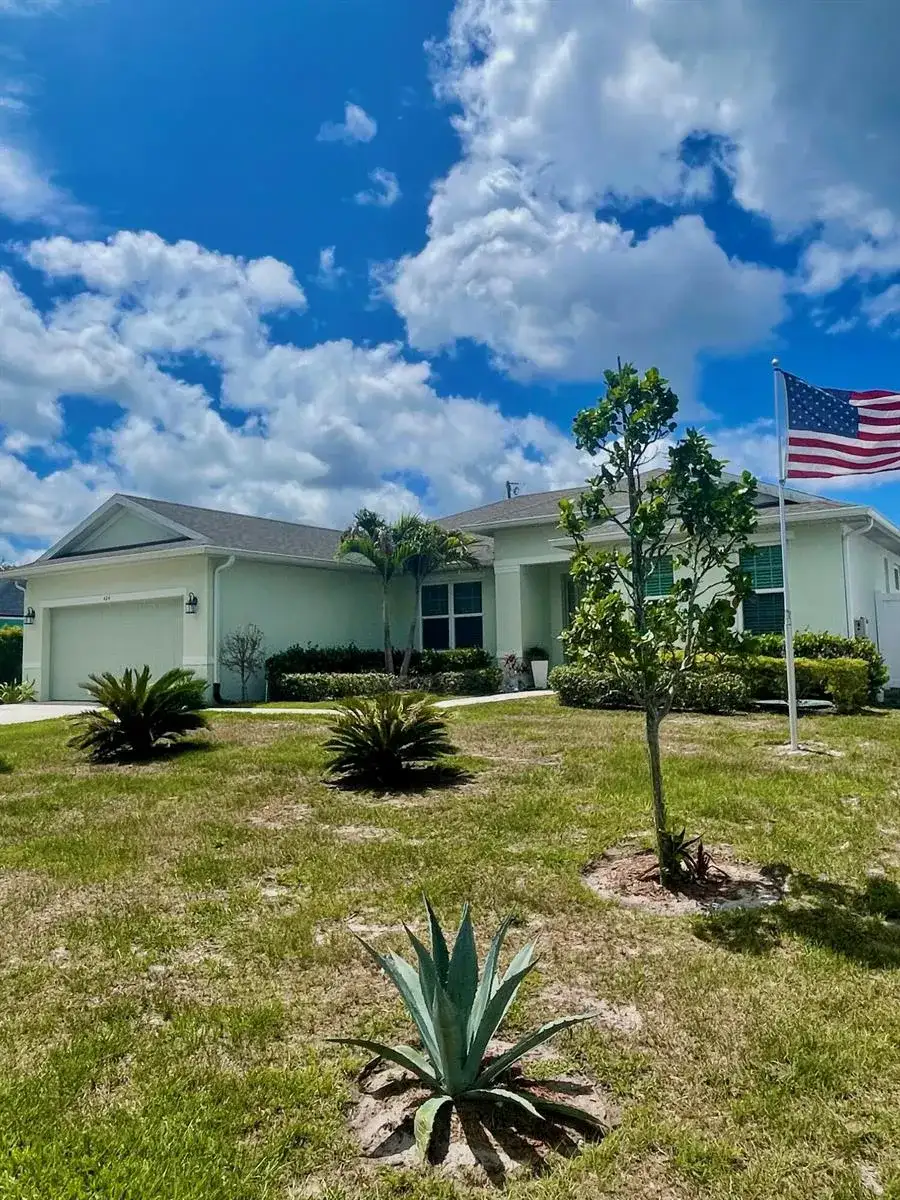 424 SW Ridgecrest Drive, Port St. Lucie FL 34953 photo 3