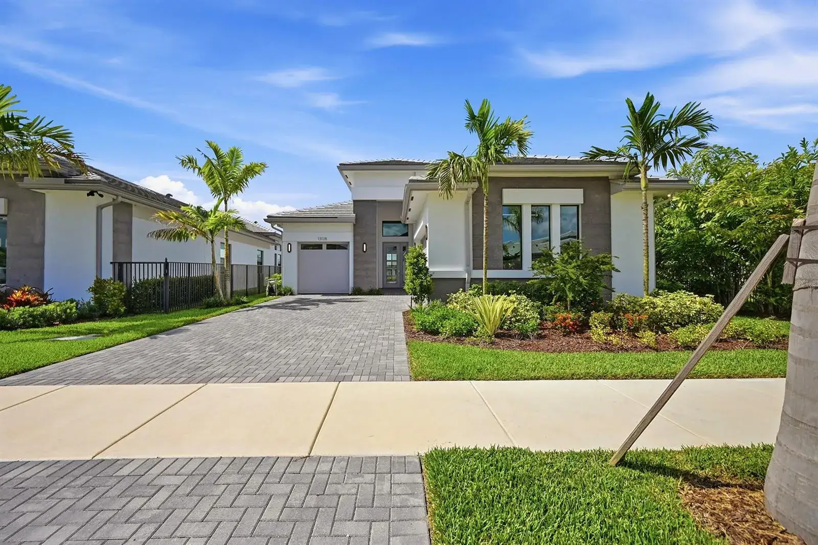 13128 Feathering Way, Palm Beach Gardens FL 33412