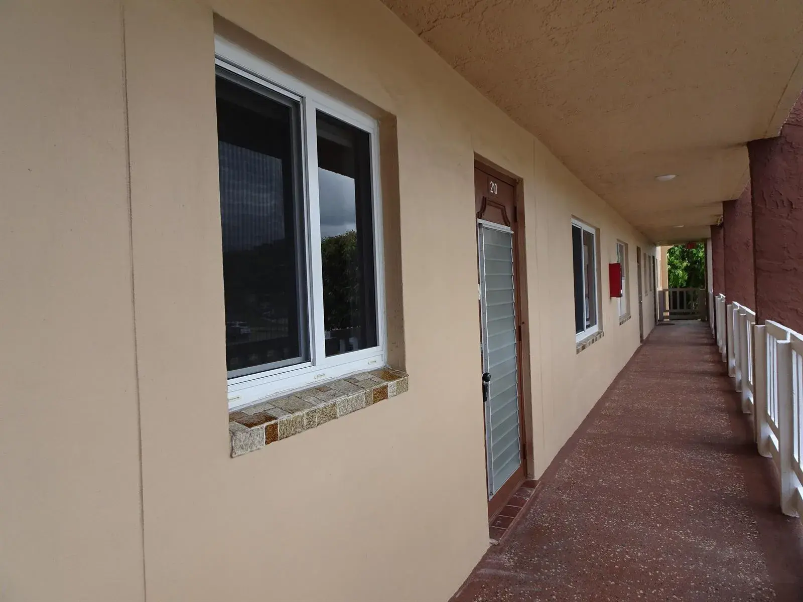 9261 Sunrise Lakes Boulevard # 210, Fort Lauderdale FL 33322