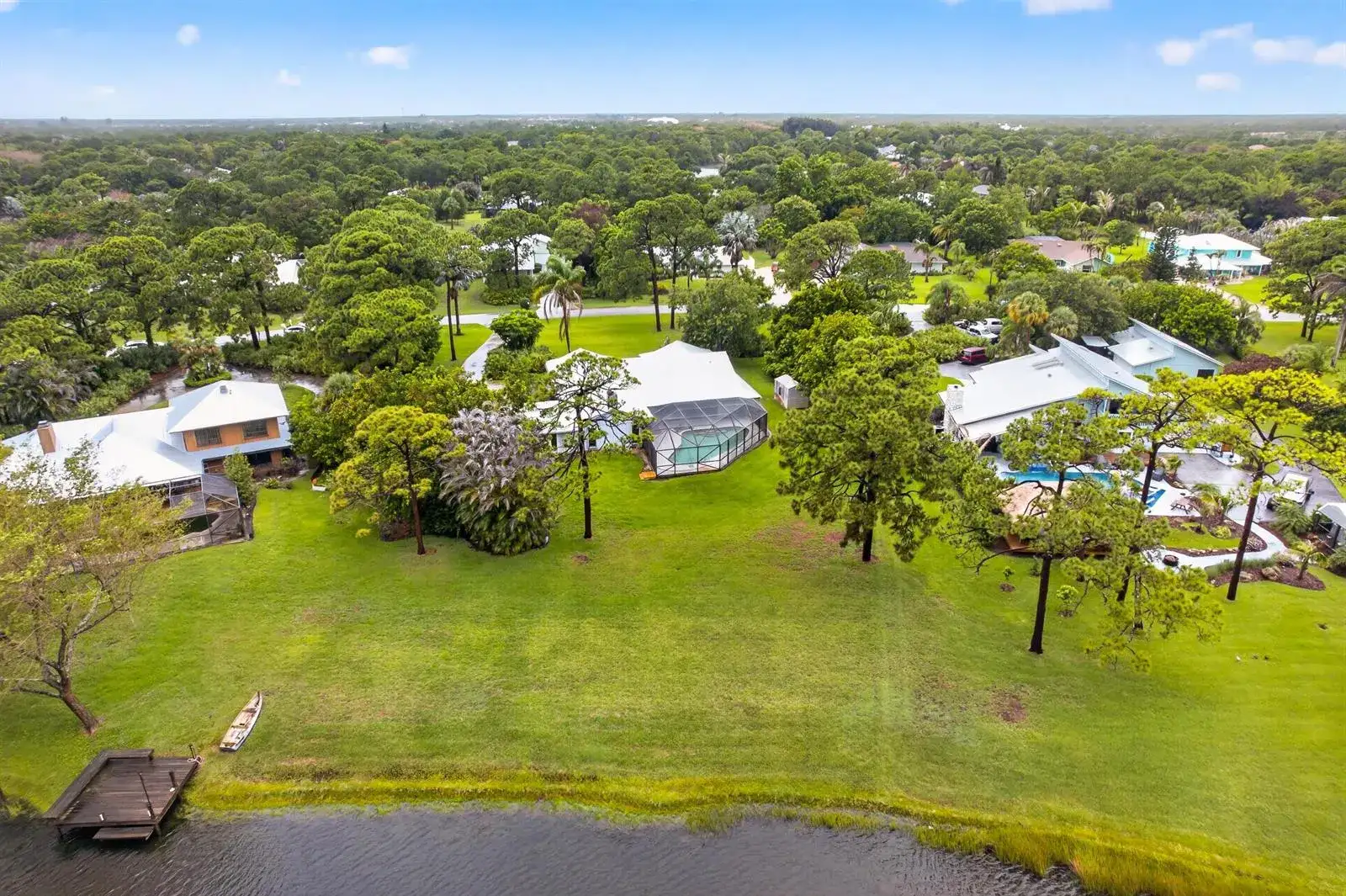 441 NE Town Terrace, Jensen Beach FL 34957 photo 4