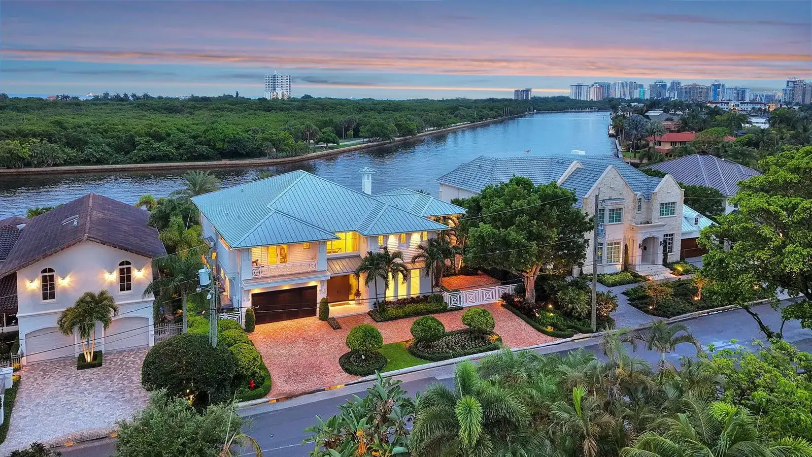 1900 Intracoastal Drive, Fort Lauderdale FL 33305 photo 3