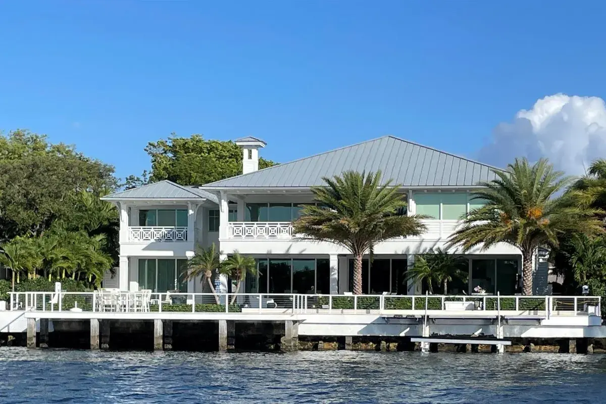 1900 Intracoastal Drive, Fort Lauderdale FL 33305