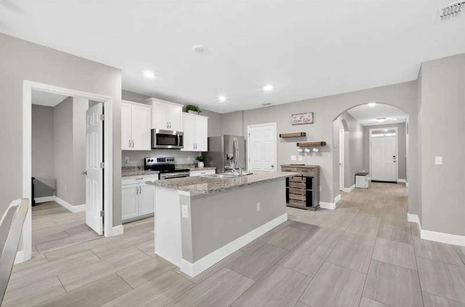 6109 NW Regent Street, Port St. Lucie FL 34983