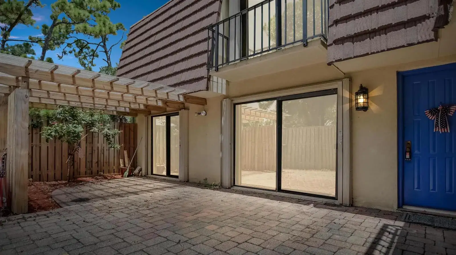 121 1st Lane, Palm Beach Gardens FL 33418 photo 2