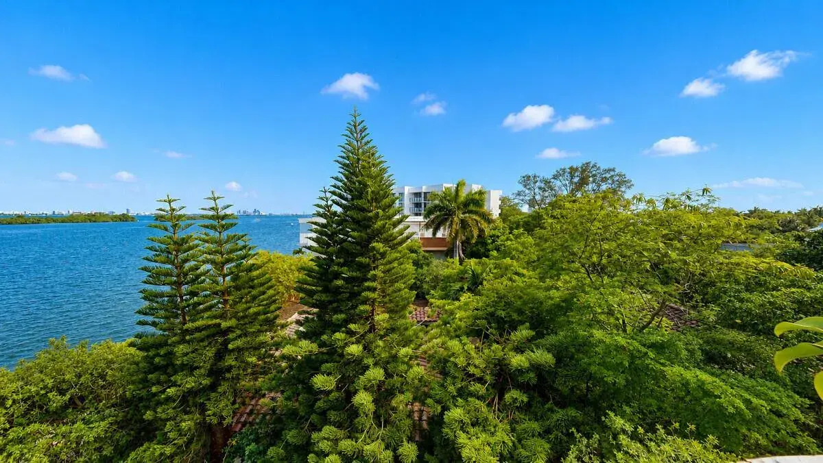 7795 NE Bayshore Court # 502, Miami FL 33138
