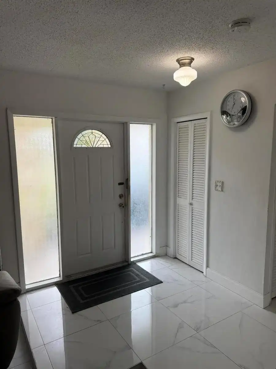 4150 NW 26th Street, Lauderhill FL 33313