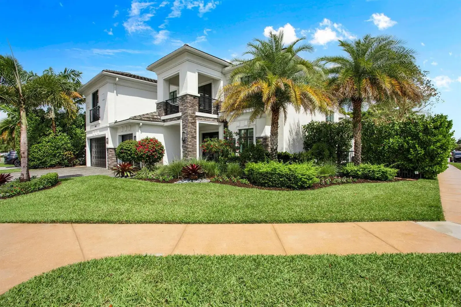 6903 NW 28th Avenue, Boca Raton FL 33496 photo 2