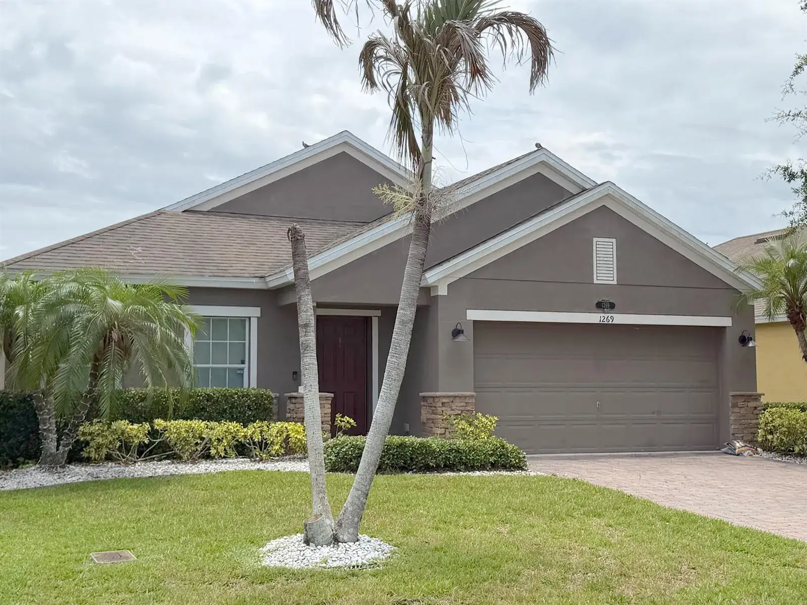 1269 SW Lexington Manor SW, Vero Beach FL 32962