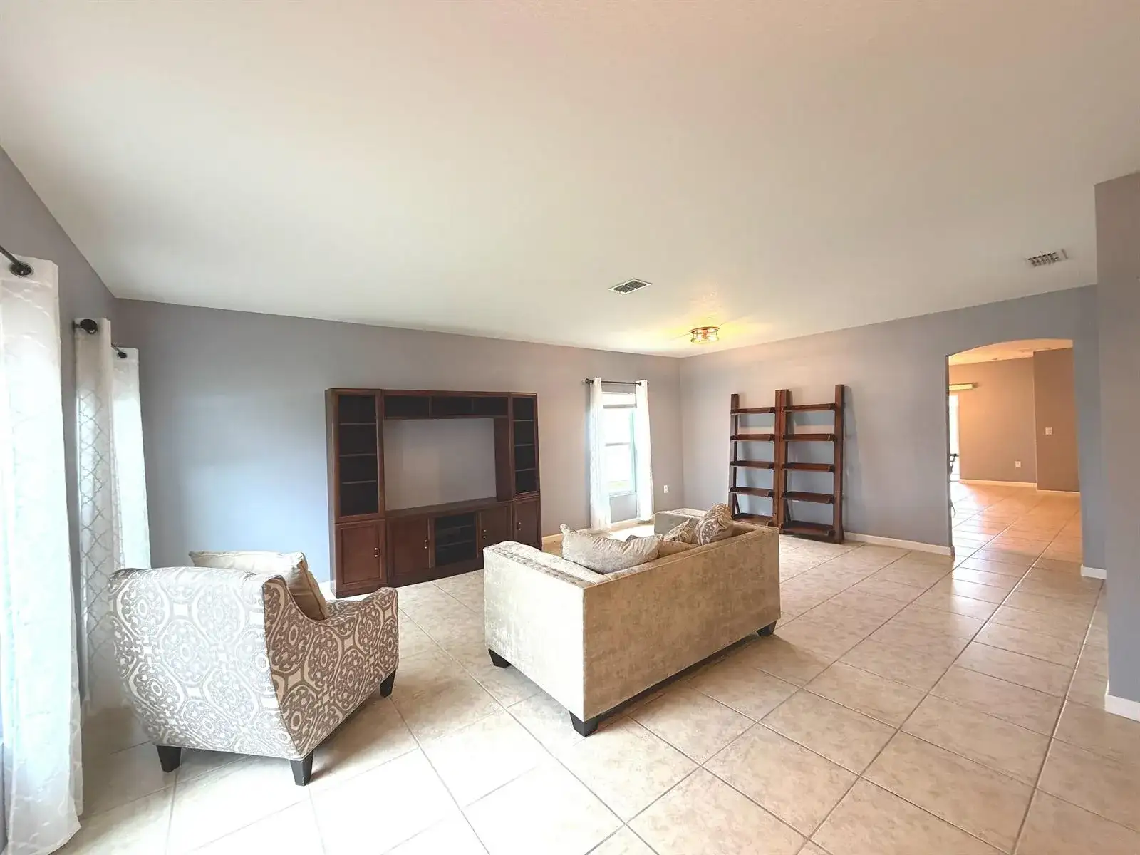 1269 SW Lexington Manor SW, Vero Beach FL 32962 photo 3