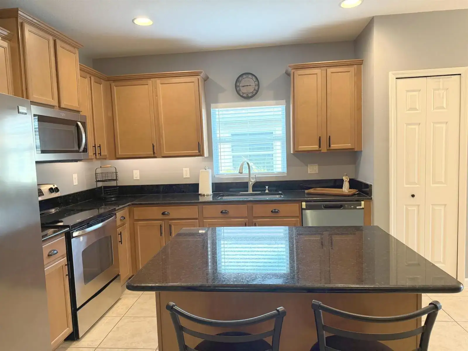 1269 SW Lexington Manor SW, Vero Beach FL 32962 photo 4