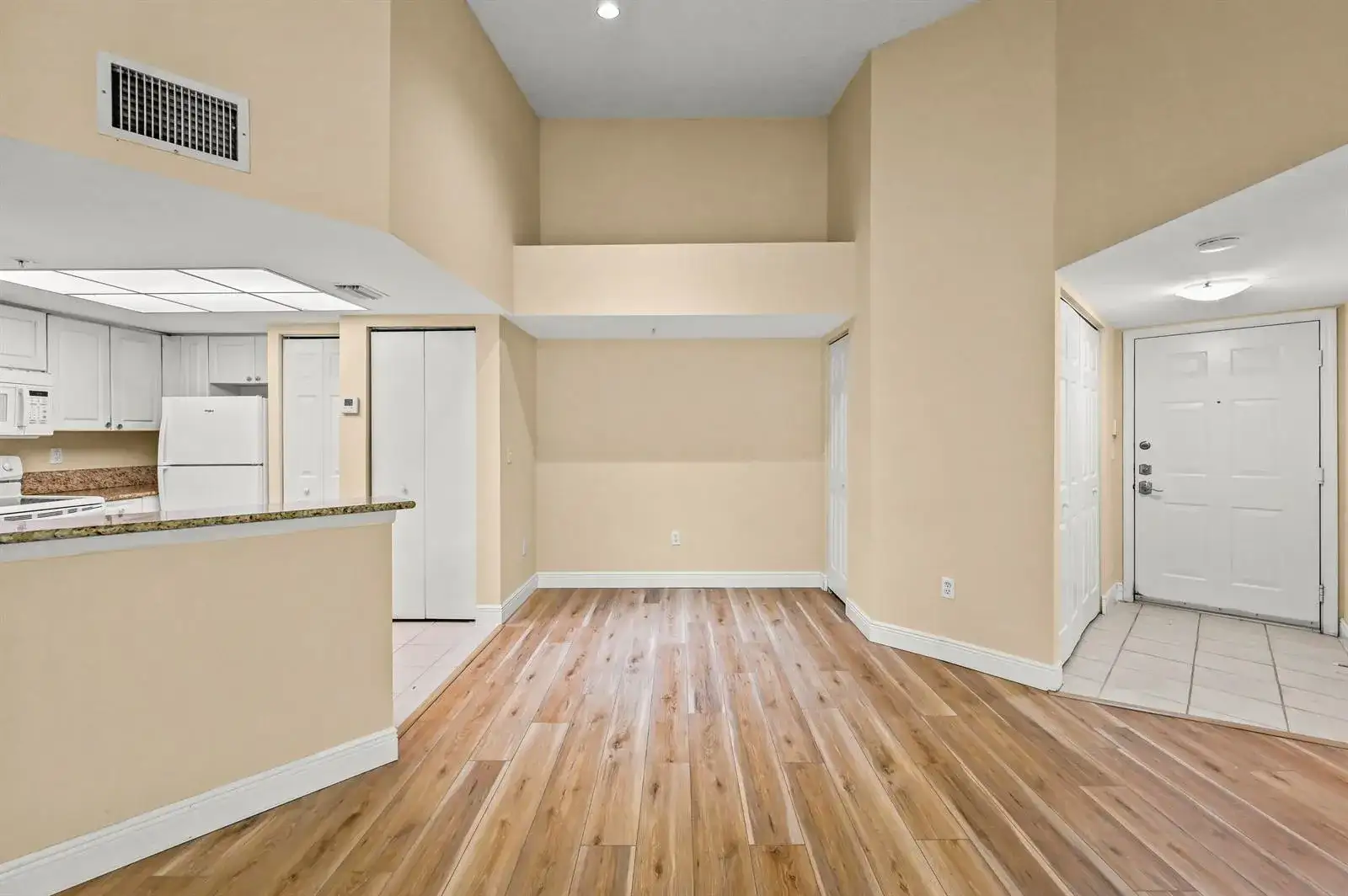 1100 S Crestwood Ct Court S # 1109, Royal Palm Beach FL 33411 photo 3