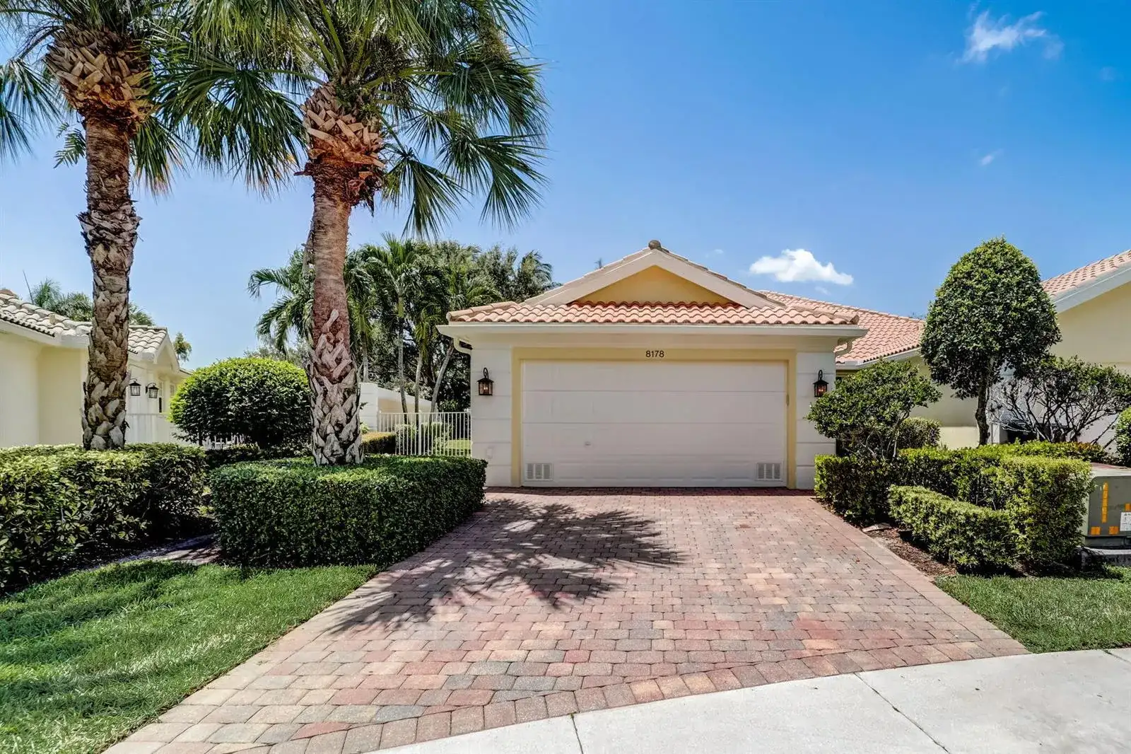 8178 Montserrat Place, Wellington FL 33414 photo 2