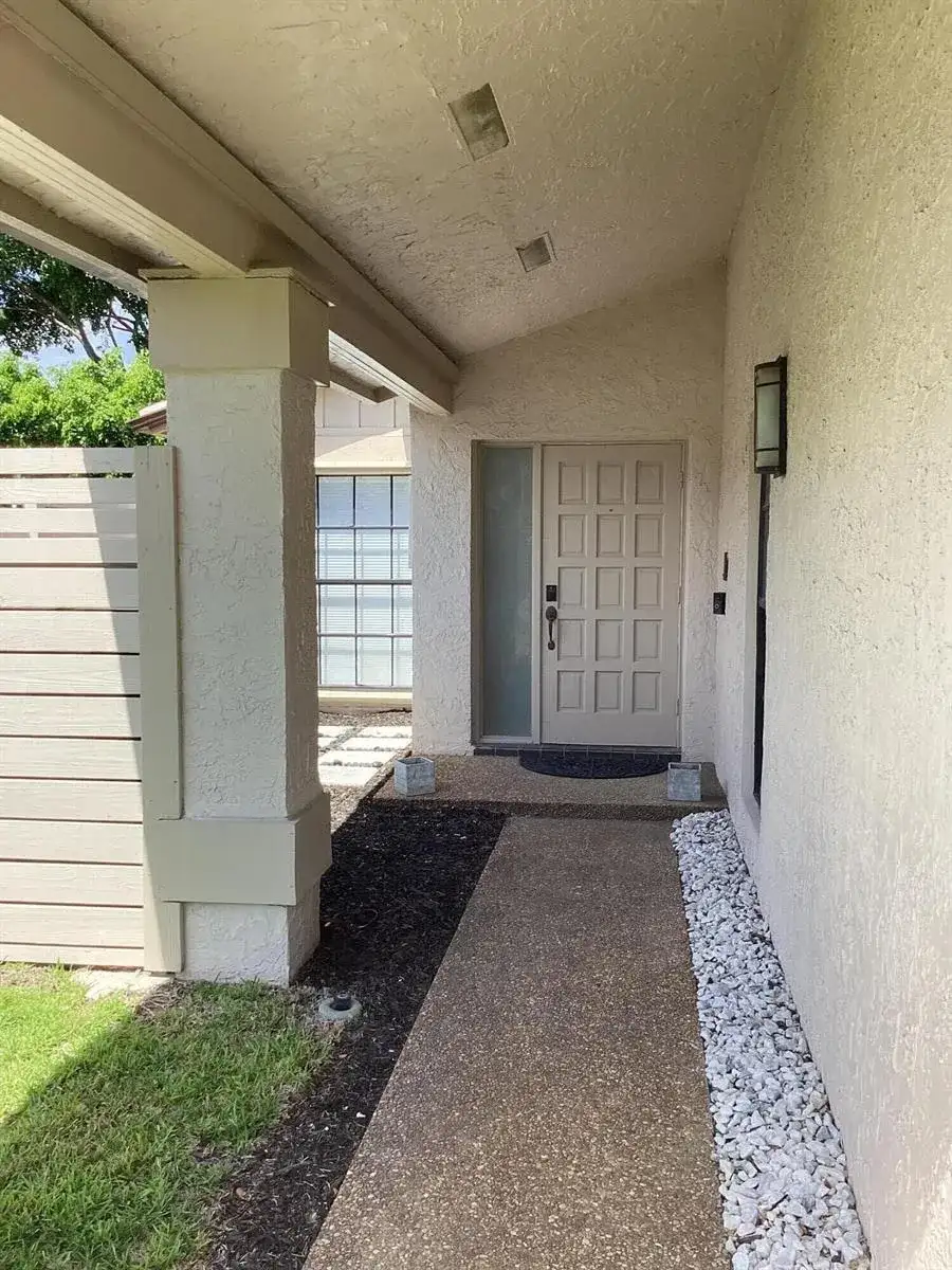 8895 Old Pine Road, Boca Raton FL 33433 photo 3