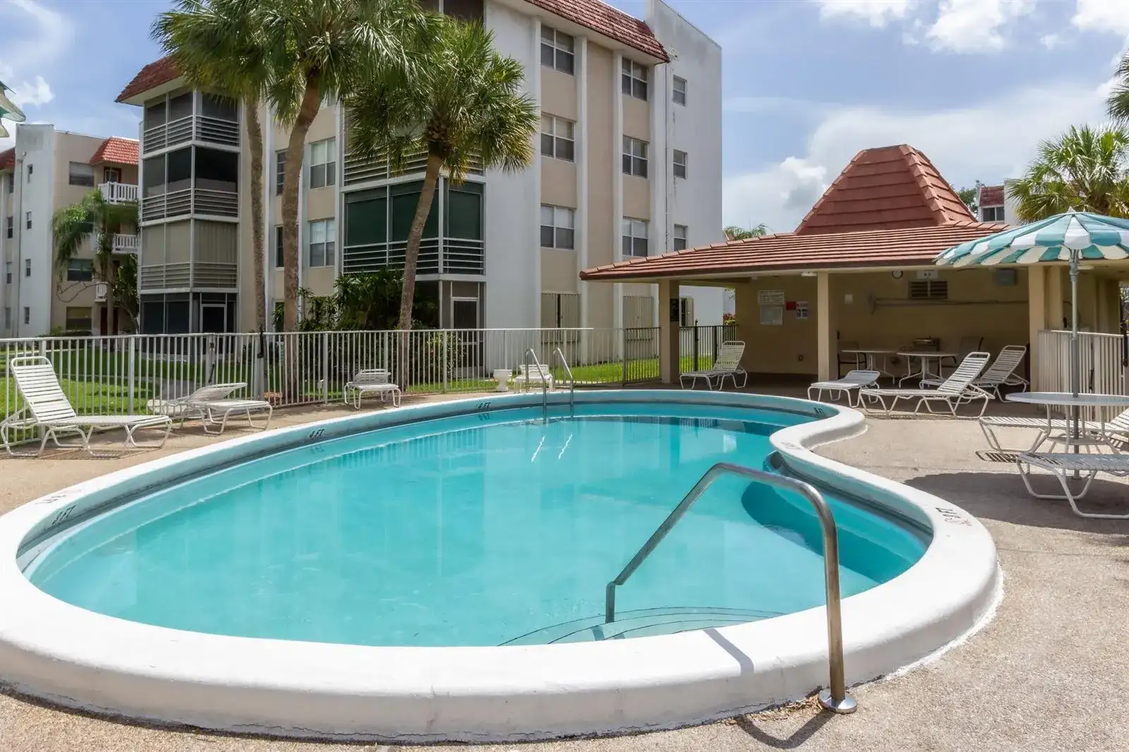 3531 Inverrary Drive # H406, Lauderhill FL 33319 photo 3