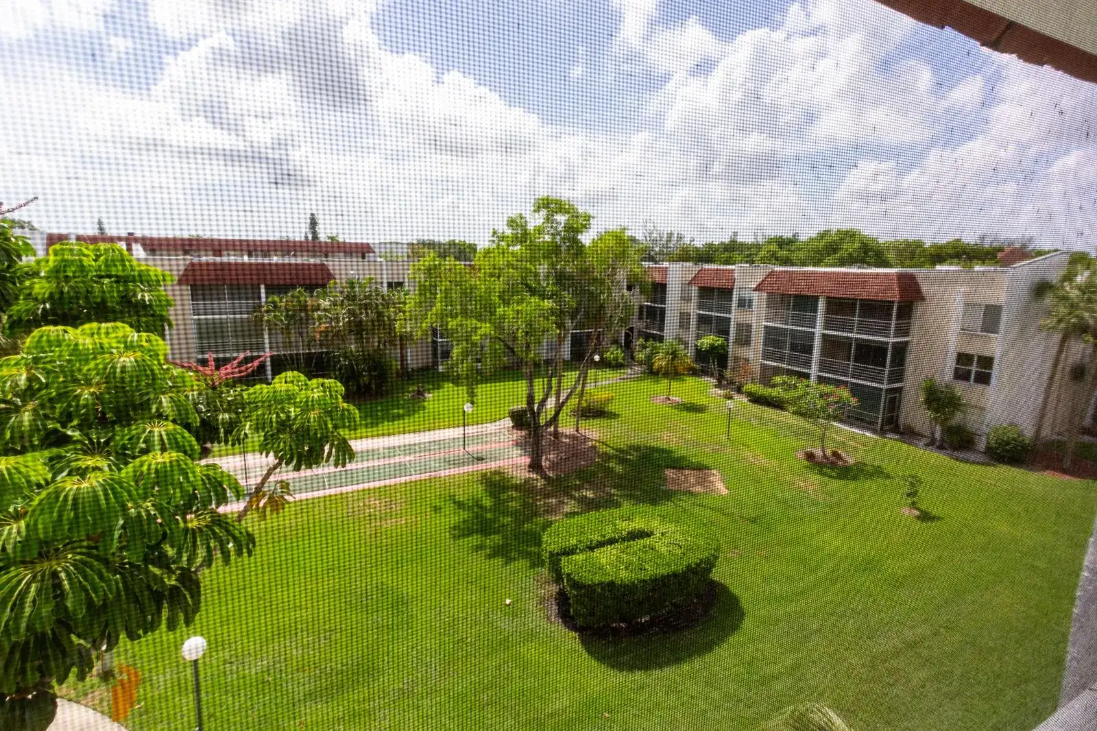 3531 Inverrary Drive # H406, Lauderhill FL 33319 photo 4