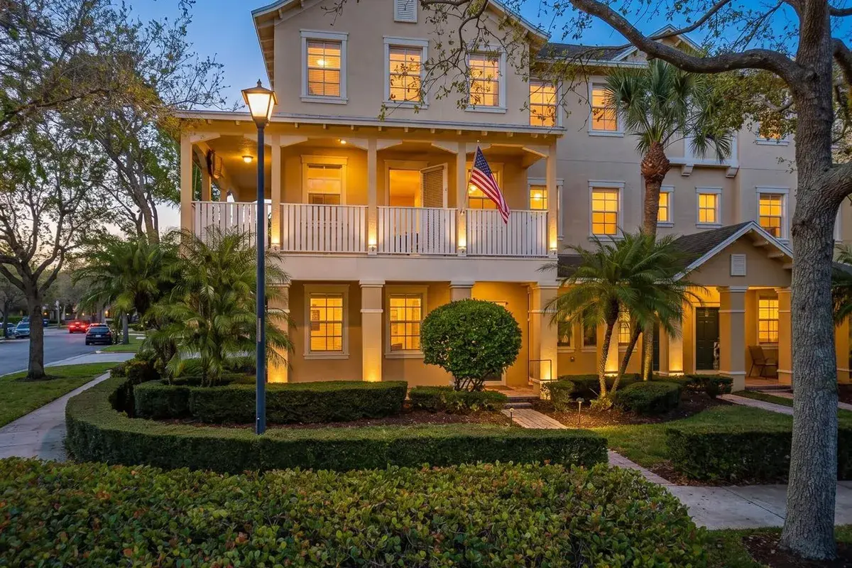 103 E Thatch Palm Circle, Jupiter FL 33458