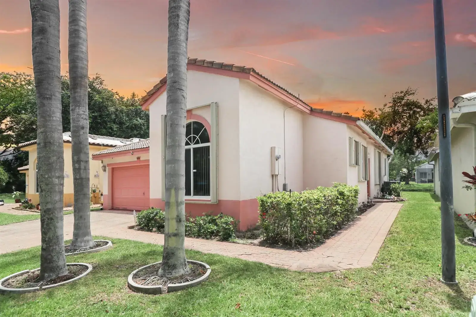 5006 Heron Court, Coconut Creek FL 33073